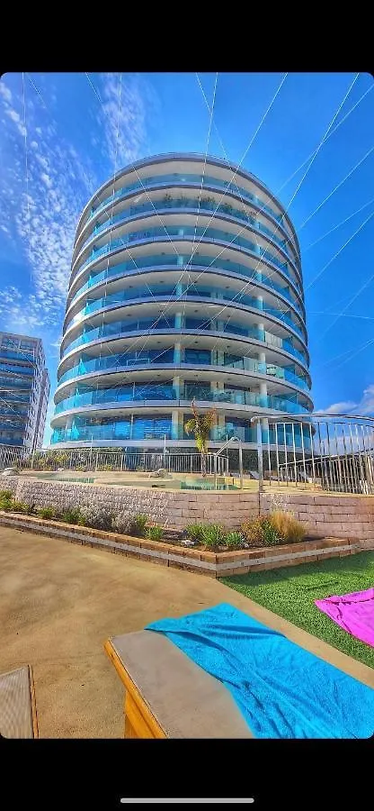 Luxury Ocean Spa Plaza Private Large 1 Bed Apartment Gibilterra