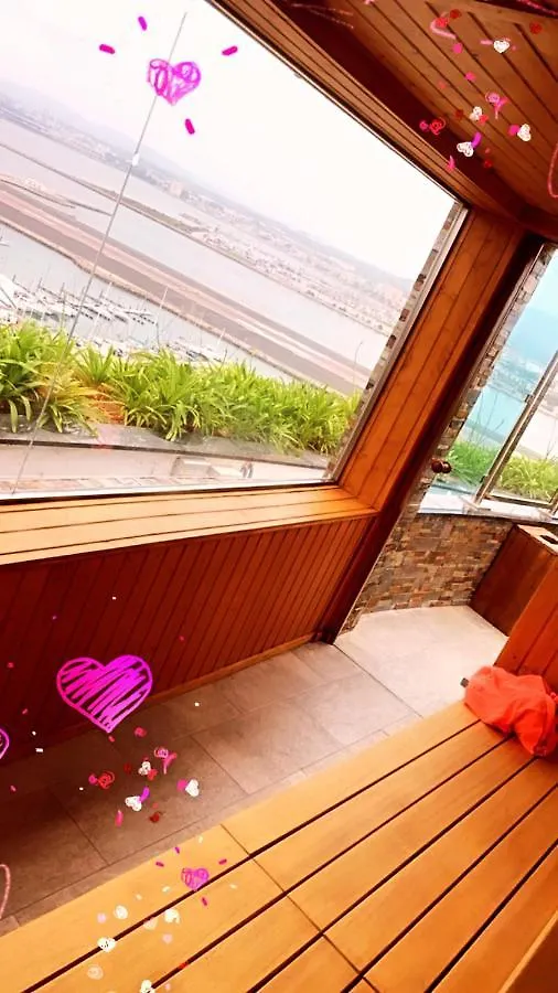 Luxury Ocean Spa Plaza Private Large 1 Bed Apartment Gibilterra