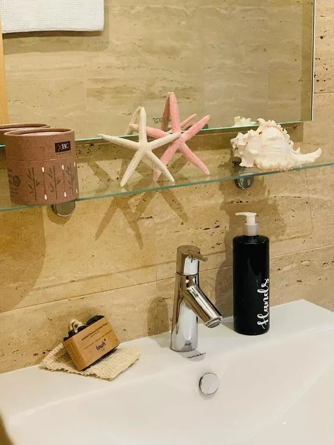 Luxury Ocean Spa Plaza Private Large 1 Bed Apartment Gibilterra