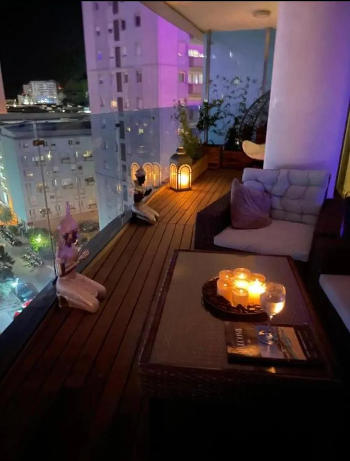 Luxury Ocean Spa Plaza Private Large 1 Bed Apartment Gibilterra 0*,  Gibilterra